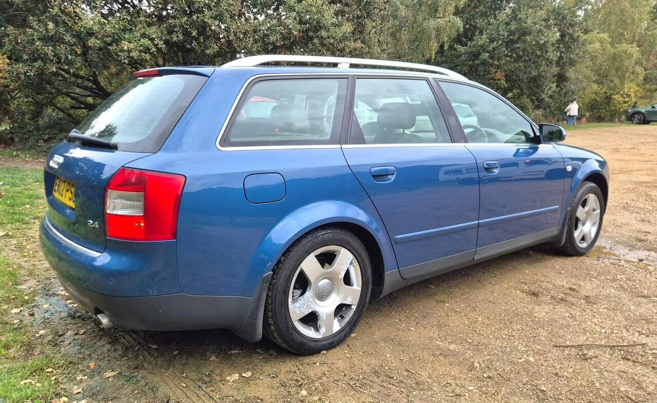 Audi A4 Avant 2002 photo 3