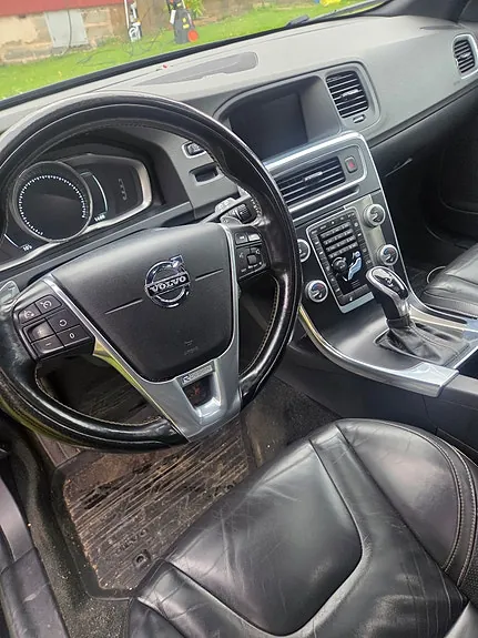 Volvo V60 2015 photo 5