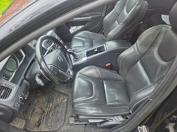 Volvo V60 2015 photo 3
