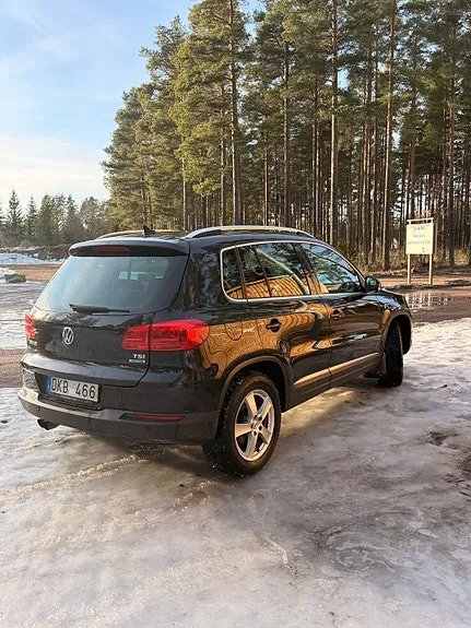 Volkswagen Tiguan 2012 photo 3