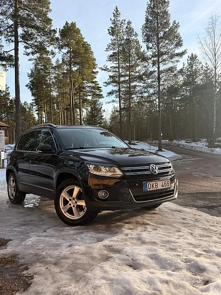 Volkswagen Tiguan 2012 photo 2