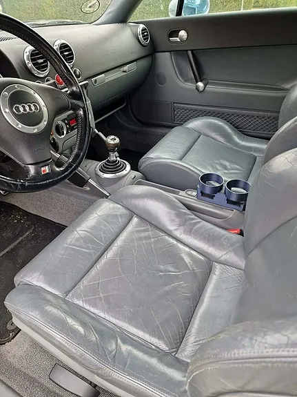 Audi Tt 1998 photo 4