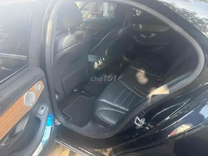 Mercedes-Benz C-Class 2017 photo 4