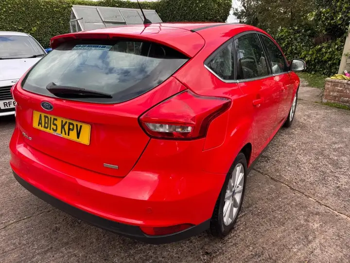 Ford Focus 2015 photo 4