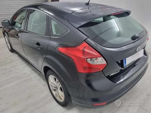 Ford Focus 2011 photo 4