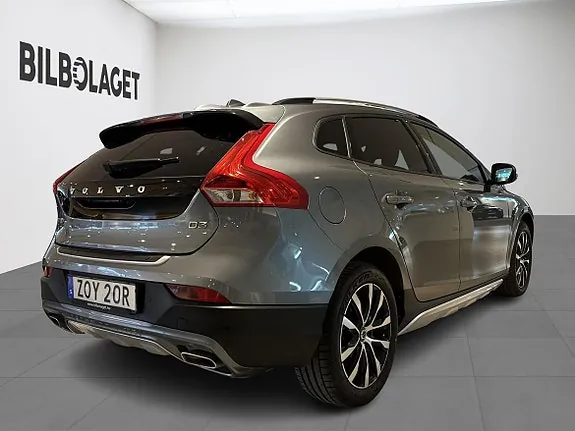 Volvo V40 Cross Country 2019 photo 4