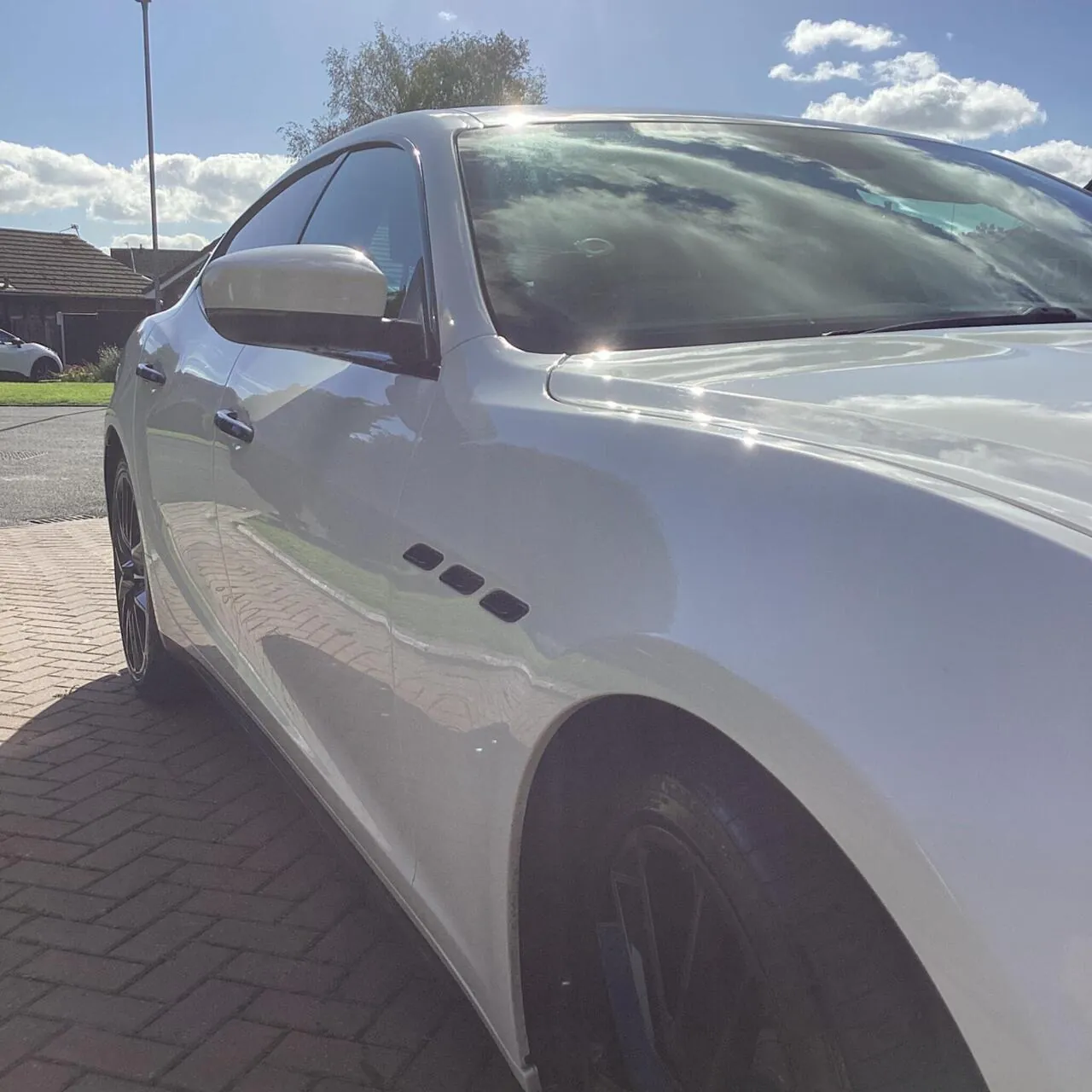 Maserati Ghibli 2017 photo 2