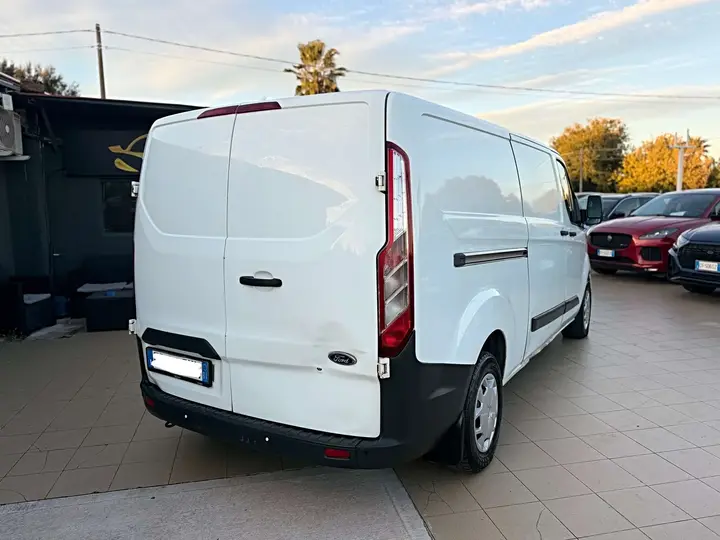 Ford Transit 2016 photo 3