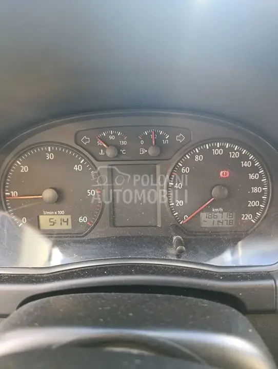 Volkswagen Polo 2006 photo 4