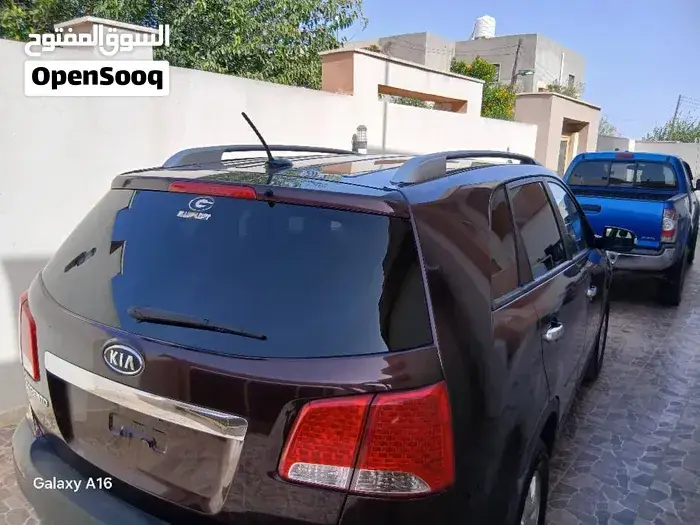 Kia Sorento 2012 photo 4