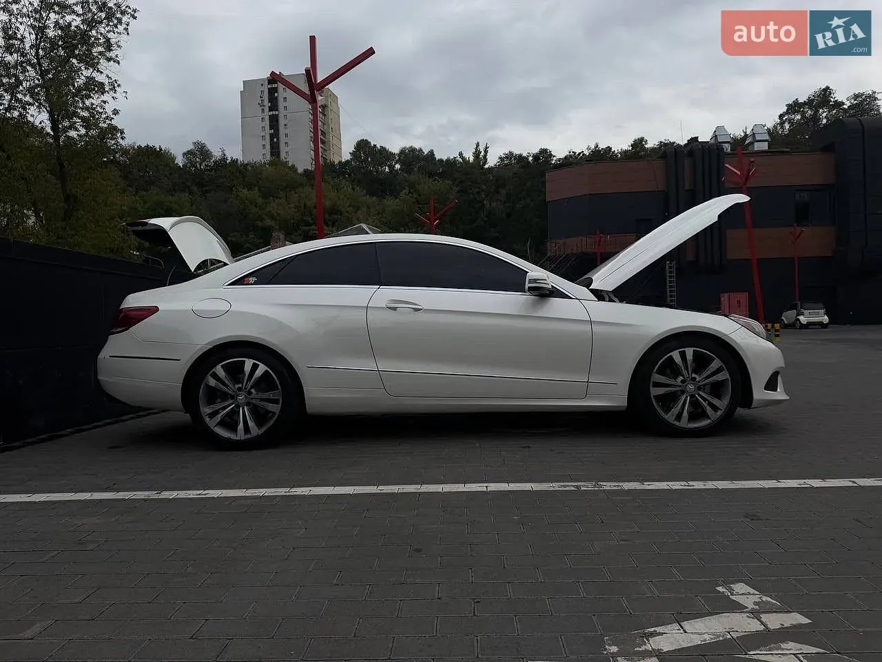 Mercedes-Benz E-Class 2016 photo 5