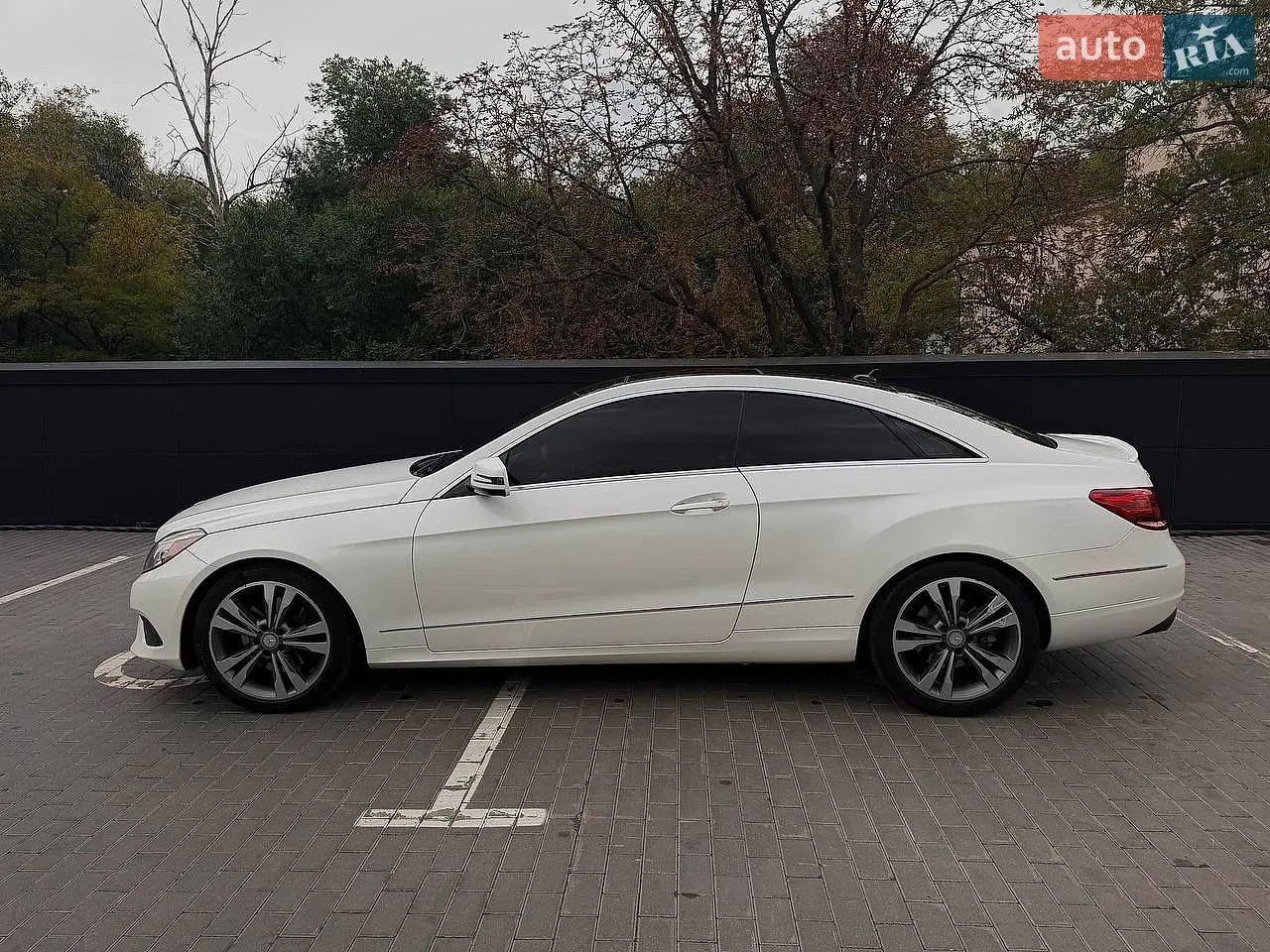 Mercedes-Benz E-Class 2016 photo 4
