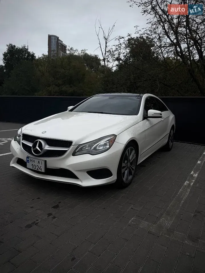 Mercedes-Benz E-Class 2016 photo 2