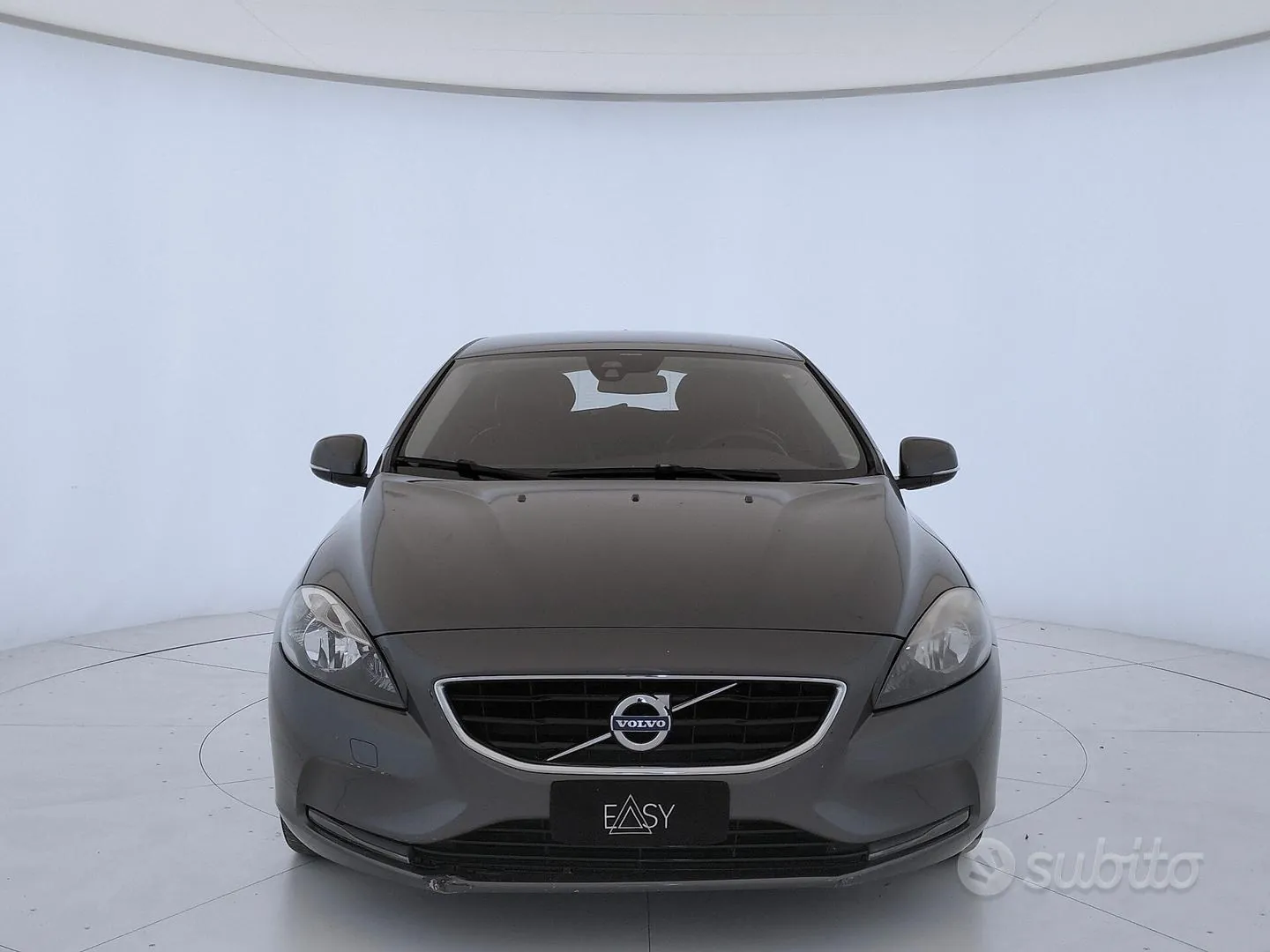 Volvo V40 2013 photo 2