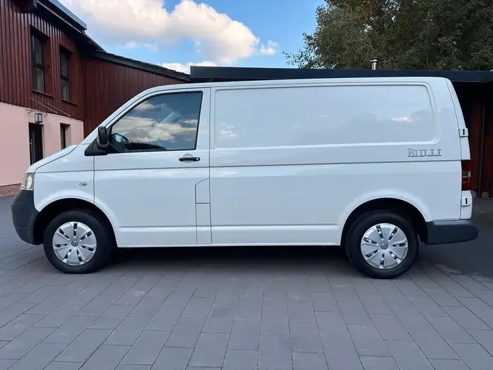 Volkswagen T5