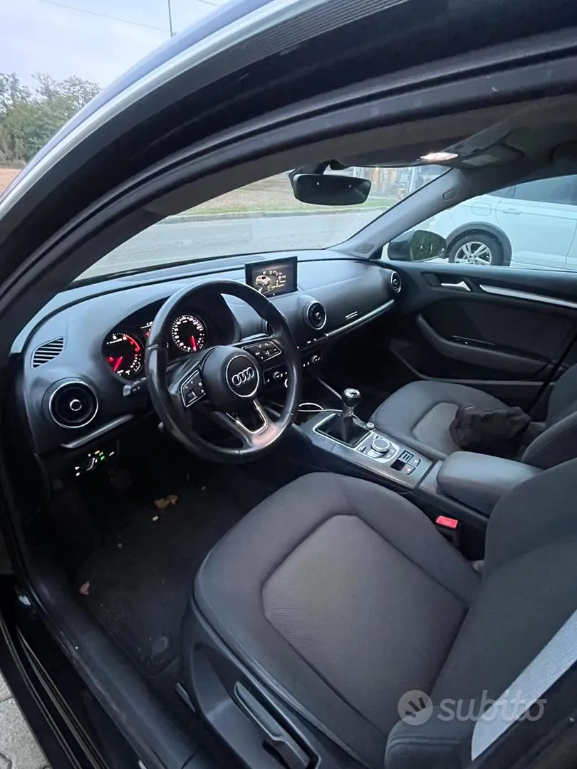 Audi A3 2018 photo 2