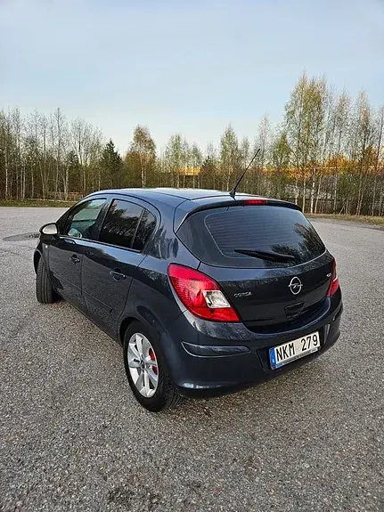 Opel Corsa 2007 photo 2