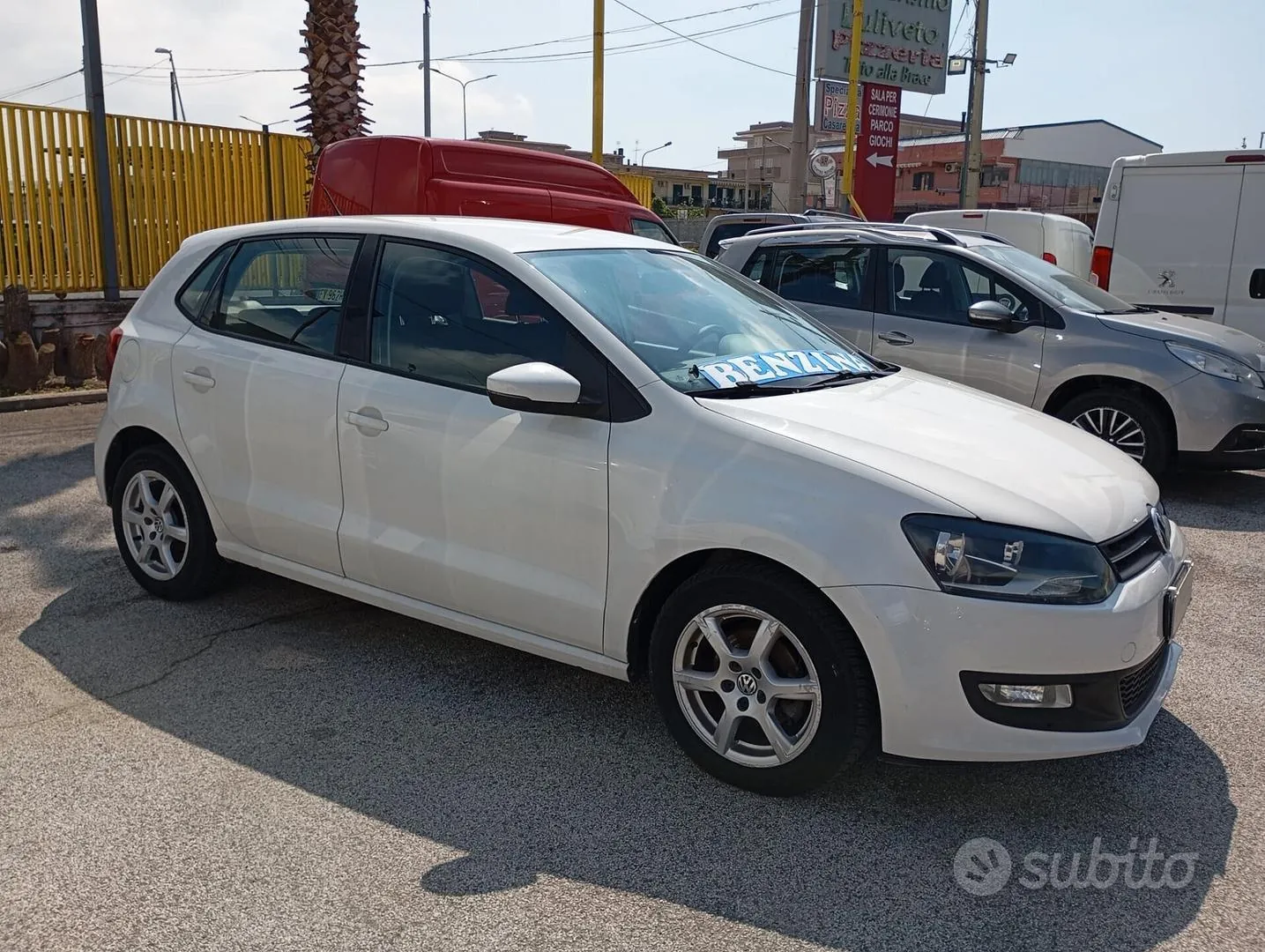 Volkswagen Polo 2009 photo 2