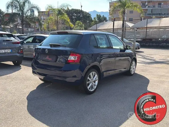 Skoda Fabia 2016 photo 5