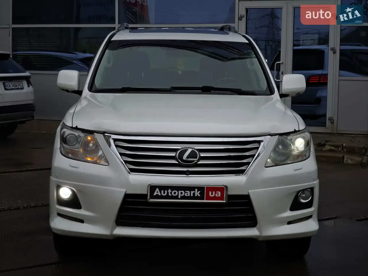 Lexus Lx 2011 photo 2