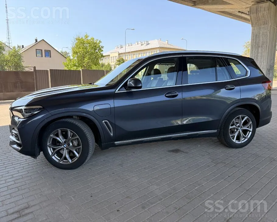 BMW X5 2020 photo 2