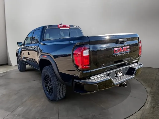 GMC Canyon 2026 photo 3