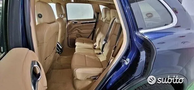 Porsche Cayenne 2010 photo 5