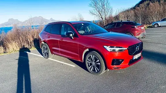 Volvo Xc60 2021 photo 2