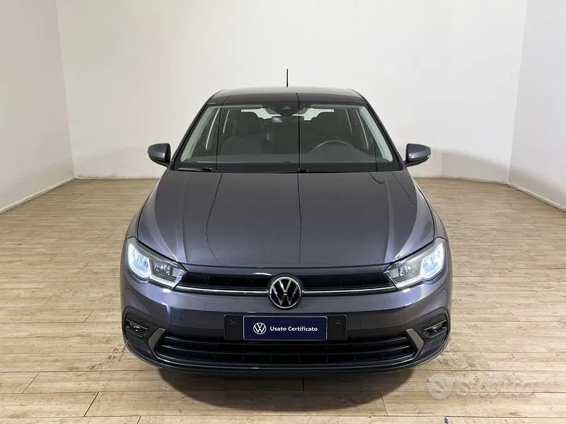 Volkswagen Polo 2023 photo 2