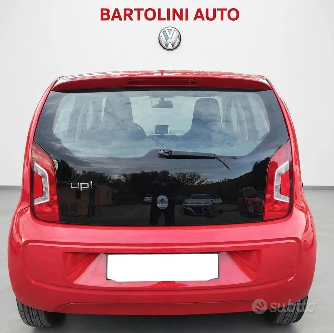 Volkswagen Up 2014 photo 3