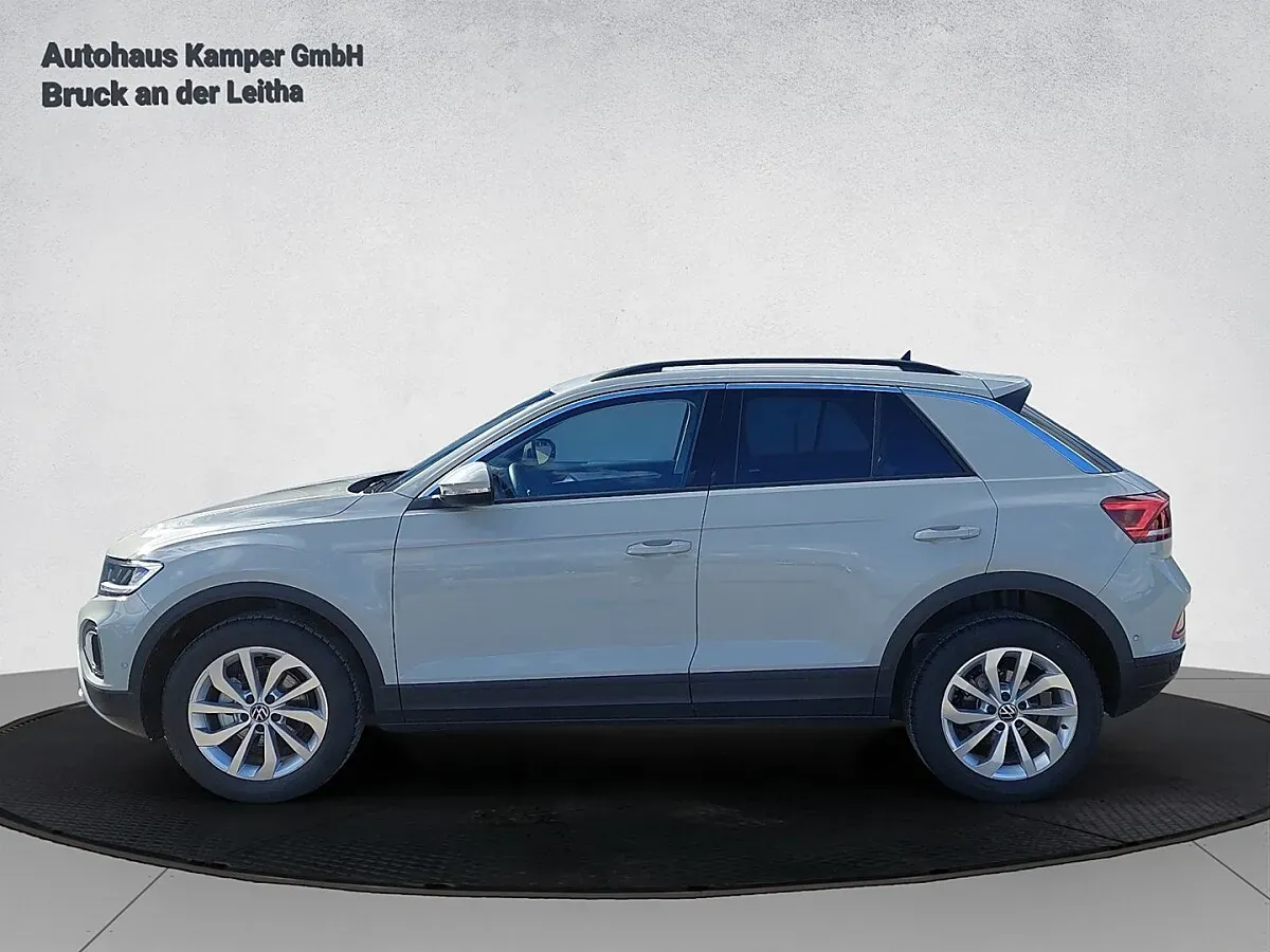 Volkswagen T-Roc 2026 photo 2