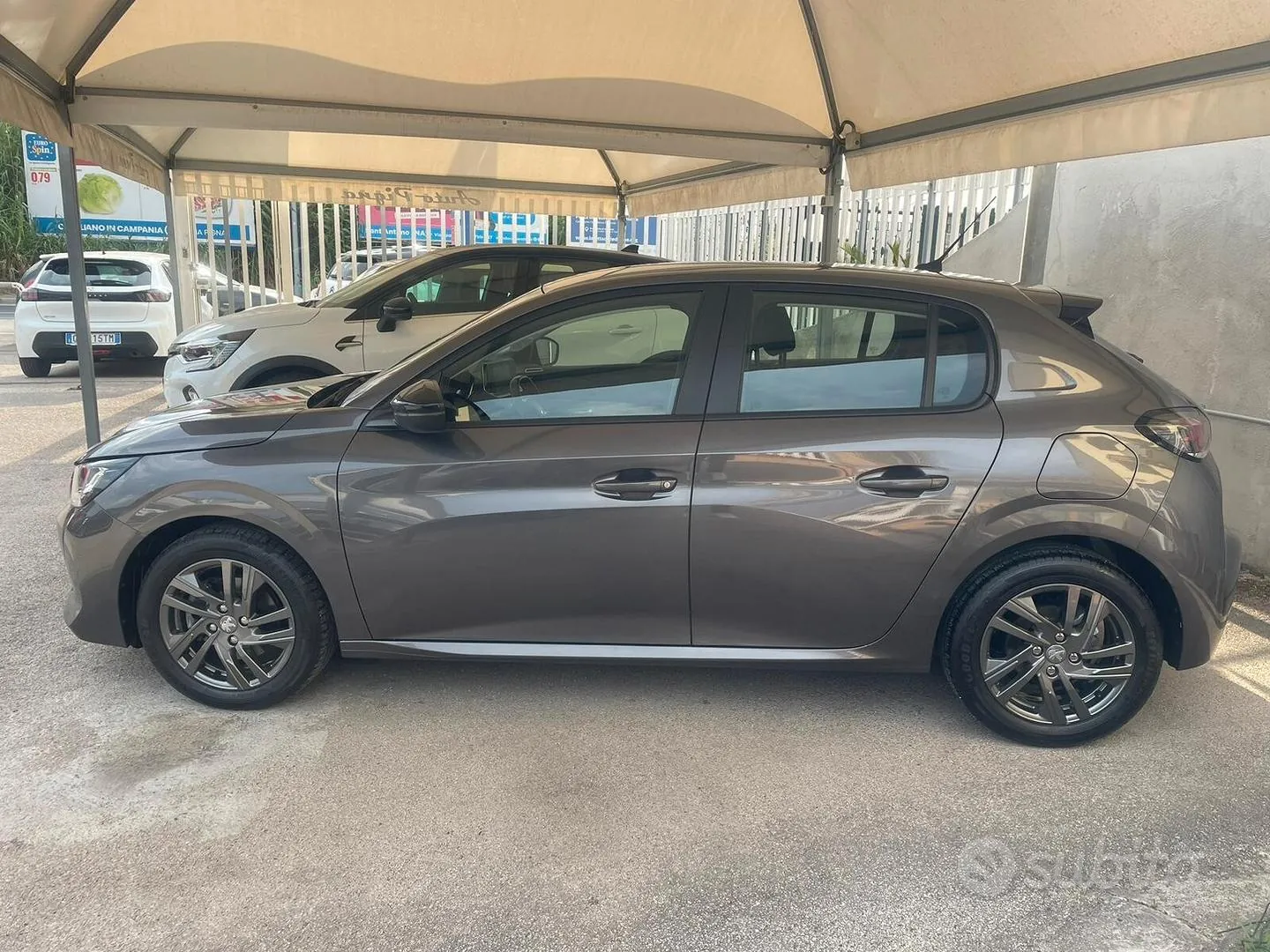 Peugeot 208 2022 photo 5