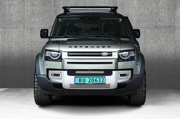 Land Rover Defender 110 2020 photo 2