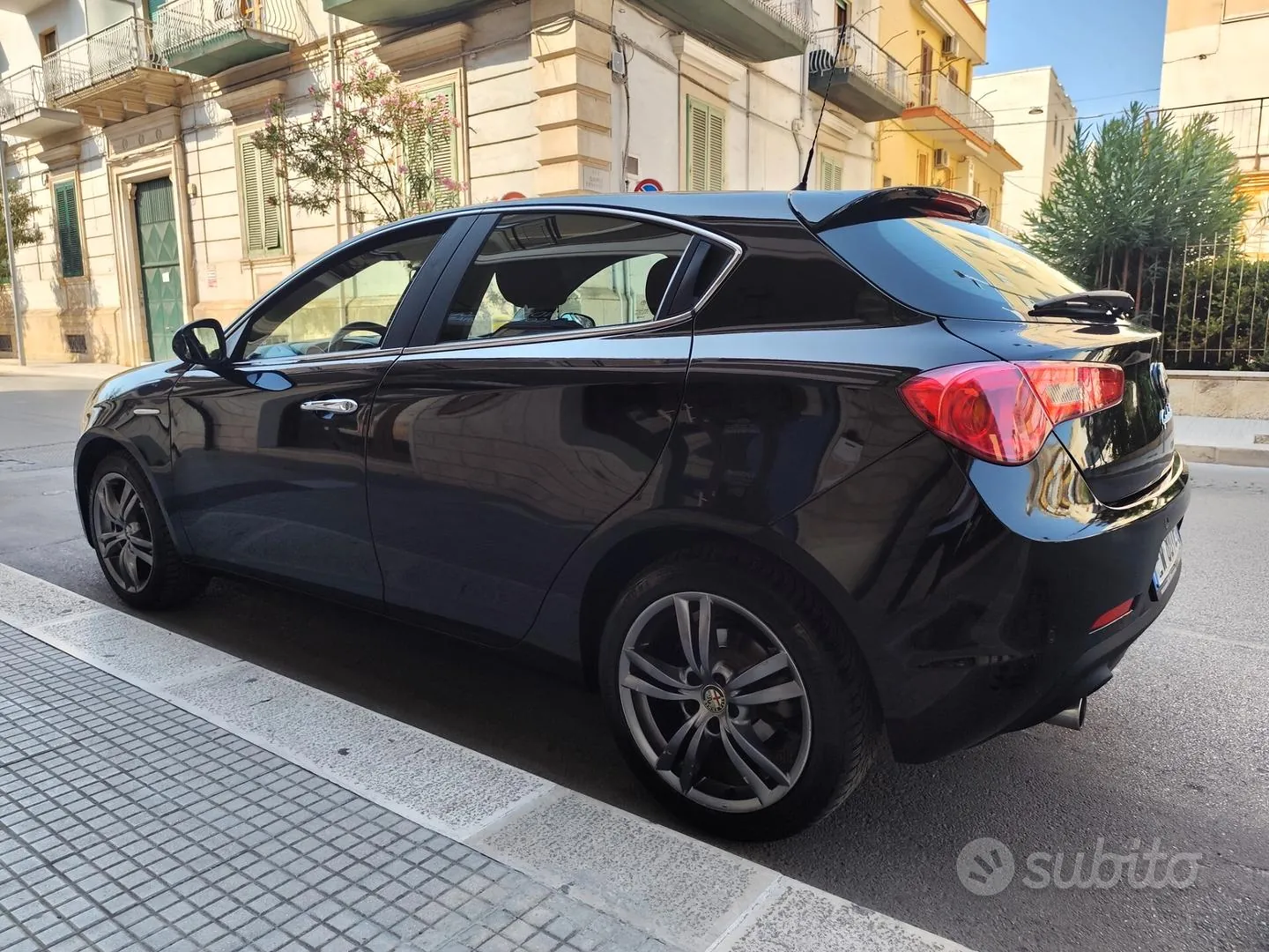 Alfa Romeo Giulietta 2014 photo 5