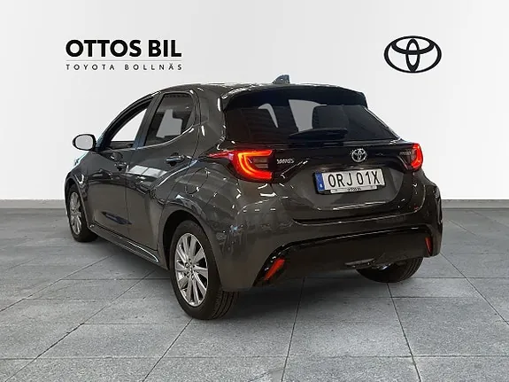 Toyota Yaris 2024 photo 3
