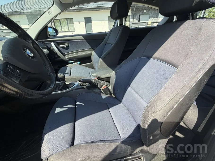 BMW 318D 2008 photo 5