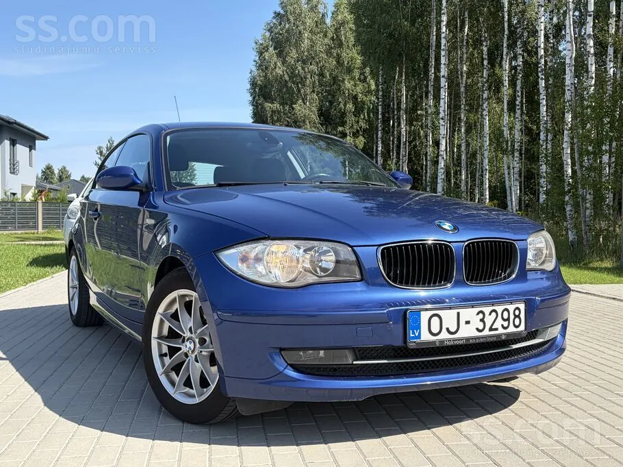 BMW 318D 2008 photo 2