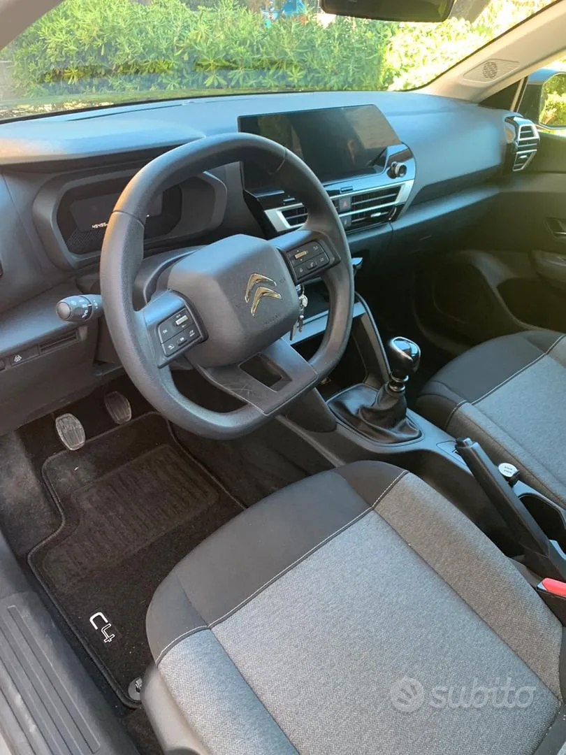 Citroen C4 2023 photo 4