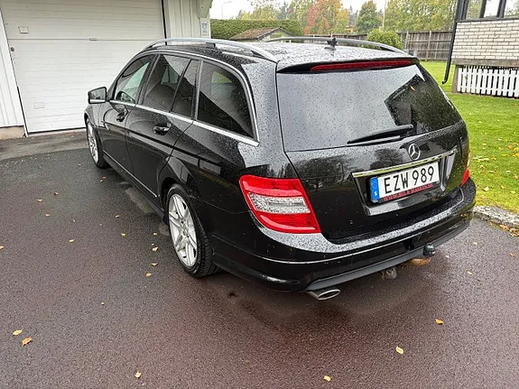 Mercedes-Benz C220