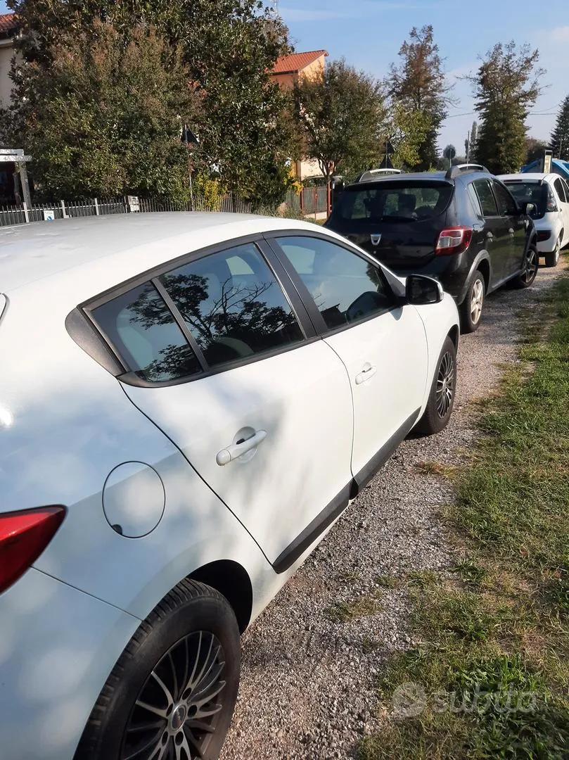 Renault Megane 2009 photo 3
