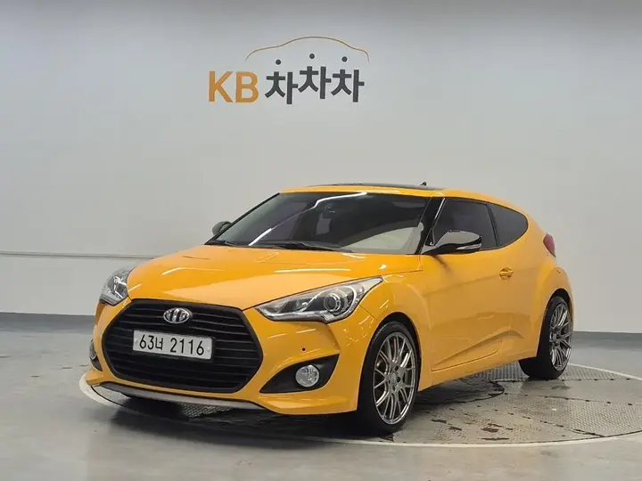 Hyundai Veloster