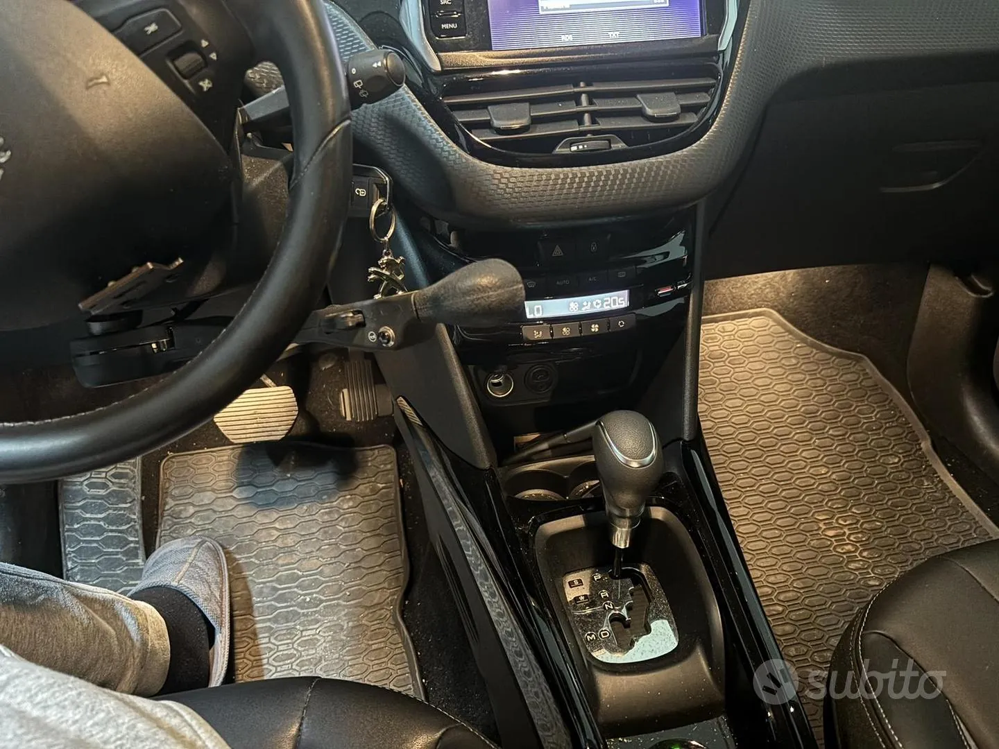 Peugeot 2008 2017 photo 3