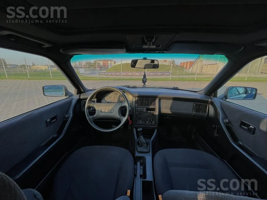 Audi 80 1992 photo 2