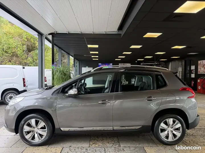 Peugeot 2008 Allure 2008 photo 5