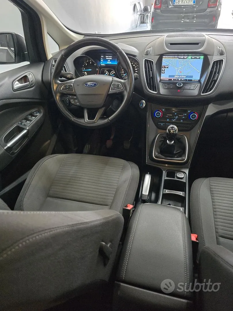 Ford C-Max 2016 photo 5