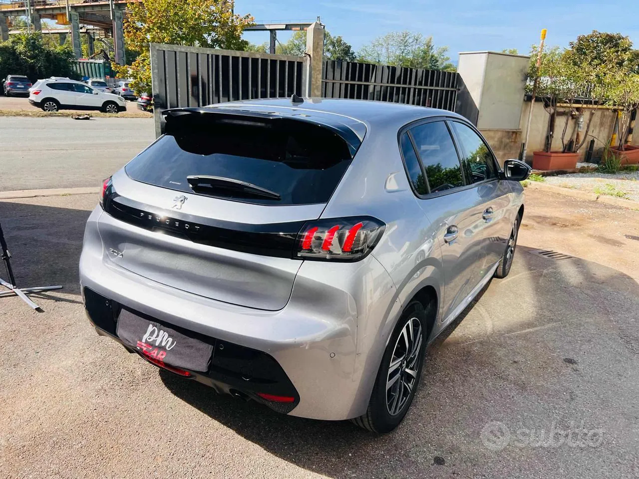 Peugeot 208 2023 photo 5