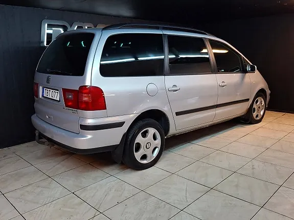 Seat Alhambra 2002 photo 5