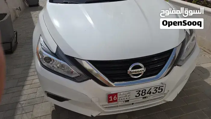 Nissan Altima 2018 photo 4