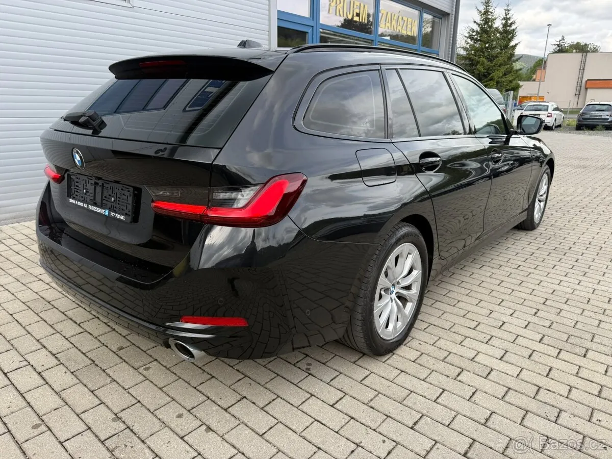 BMW 320D 2023 photo 3