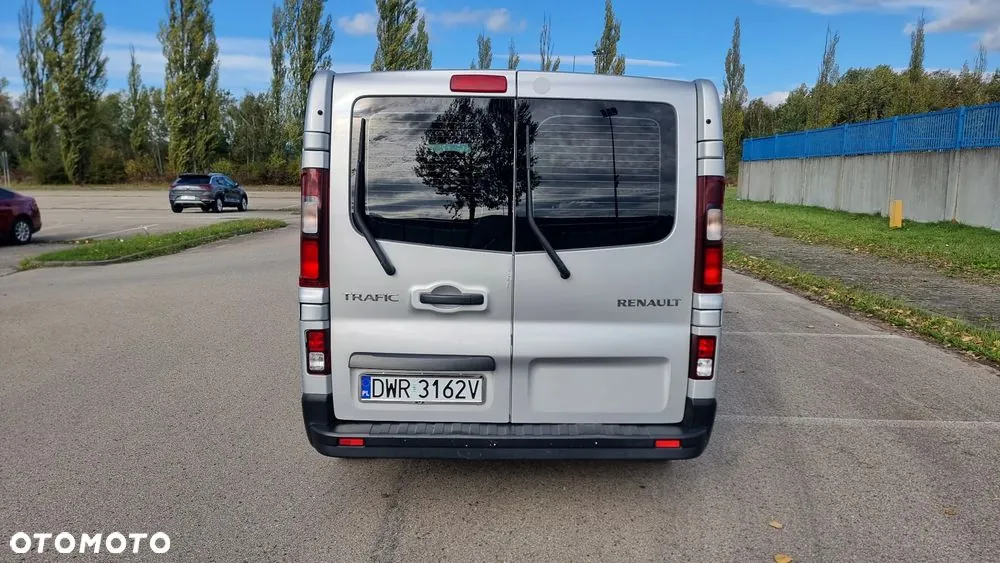 Renault Trafic 2018 photo 5